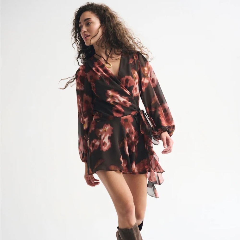 Abercrombie XL Floral Wrap Dress NWT